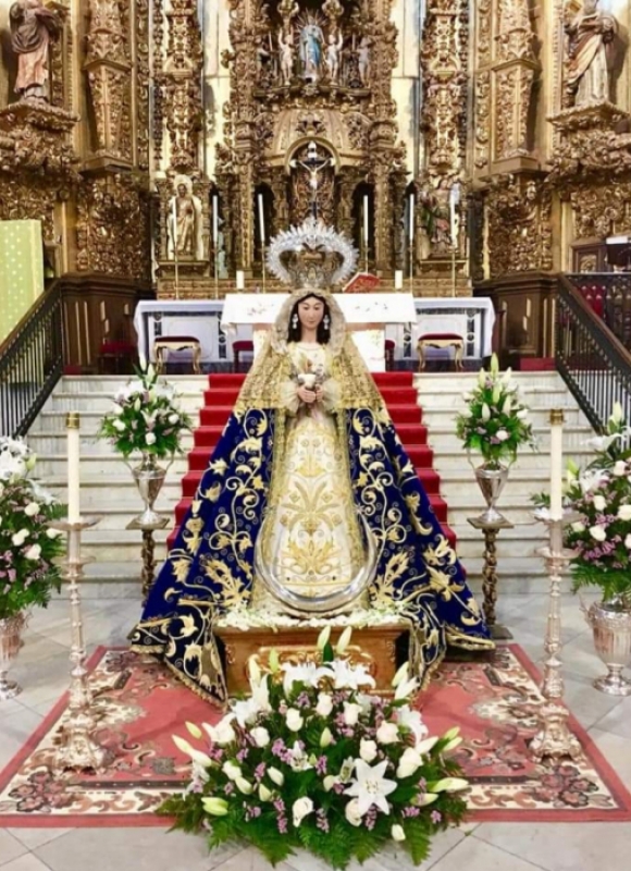 La imagen de la Virgen de la Cabeza de Fuente del Maestre fue presentada tras su restauración