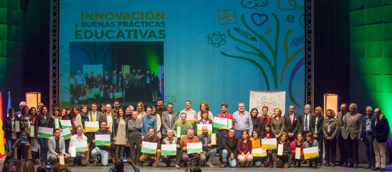 `Las ocho rosas de Sophie del IESO Matías Ramón Martínez de Burguillos galardonado con el Primer Premio Joaquín Sama a la Innovación Educativa