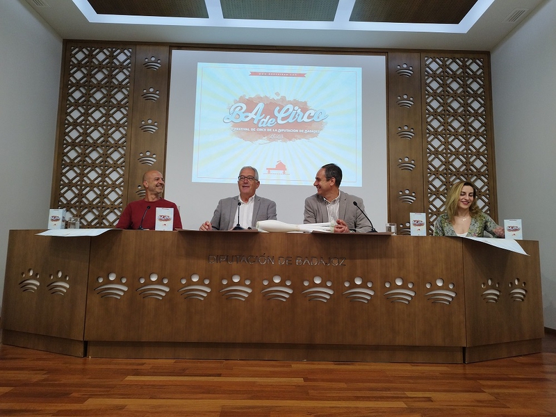 Medina de las Torres y Feria acogerán la 5 edición del festival itinerante `BadeCirco