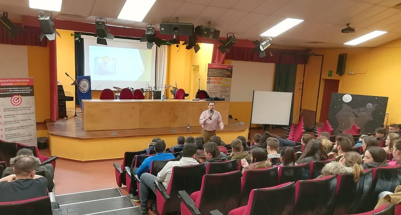 CEAT Badajoz impartió una charla - taller sobre motivación hacia el autoempleo a estudiantes en Zafra 