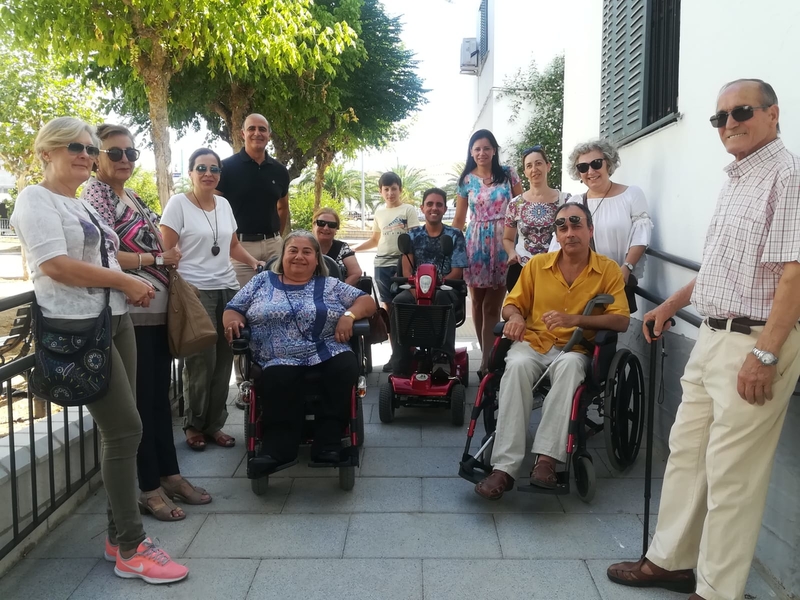 El Ayuntamiento de Zafra y la Barriada del Príncipe ya son accesibles para personas con movilidad reducida