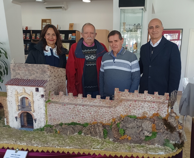 La Oficina de Turismo de Zafra acoge la exposicin `Zafra, bajo la mirada de un belenista