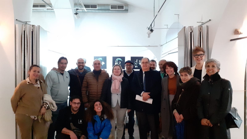 Inaugurada en Zafra la VIII Muestra de Artistas Locales `Tejiendo Arte en Diciembre´