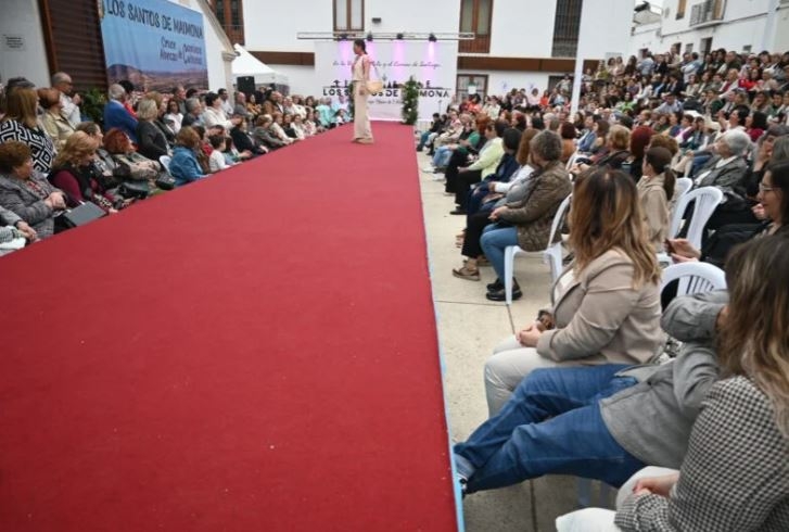 La I Feria de la Moda `Piropo Blanco´ en Lo Santos se clausura con un gran éxito de participación y aspiraciones de continuidad