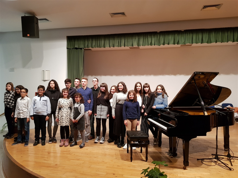 Magistral concierto de piano en Fuente del Maestre a cargo del Conservatorio Profesional `García Matos