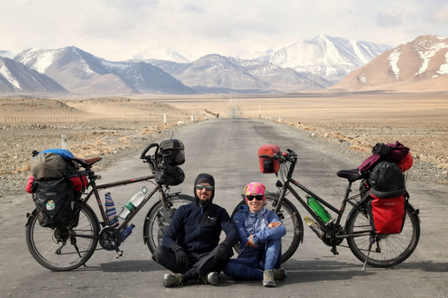 Los fontaneses Gema Ramos y Mario Polomo cuentan cómo les ha cambiado su viaje por el mundo en bicicleta