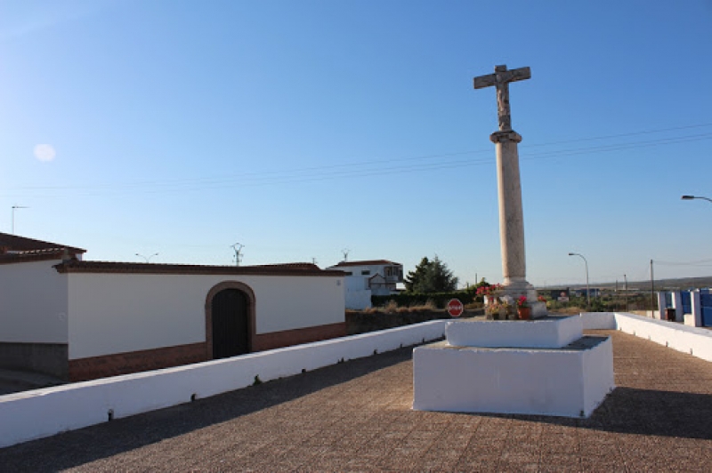 El Cronista Oficial de Fuente del Maestre recuerda la veneración a la `Cruz de Mayo en la localidad