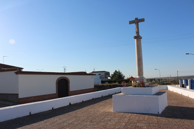 El Cronista Oficial de Fuente del Maestre recuerda la veneración a la `Cruz de Mayo� en la localidad