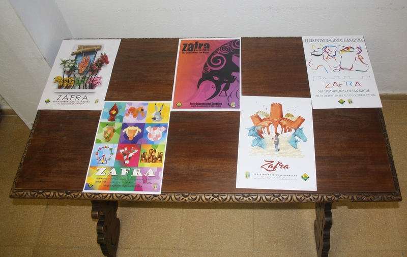 El jurado selecciona los cinco carteles finalistas para la Feria Internacional Ganadera 2016 de Zafra