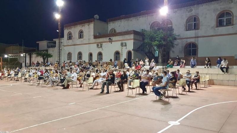 `Caminos de ida y vuelta marcó el inicio de Valveraneando en Valverde de Burguillos (programación completa)