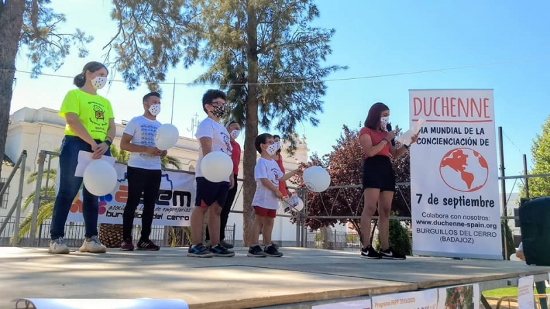 Burguillos del Cerro realizaba un acto por el Día Mundial por la concienciación Duchenne