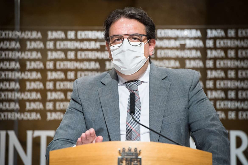 La Junta establece 4 nuevas restricciones ante la `situación más complicada de toda la pandemia