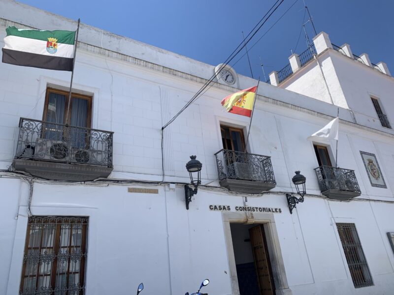 El Ayuntamiento de Los Santos de Maimona publica las bases para la creación de cinco bolsas de trabajo