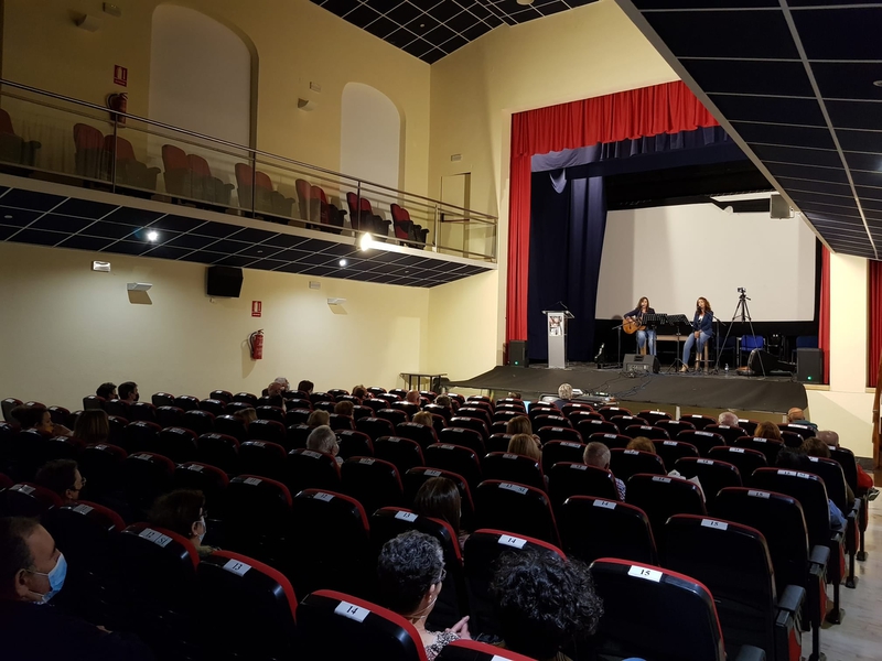 Presentado el curso `Cultura para Todos que dirige Joaquín Pascual en Fuente del Maestre
