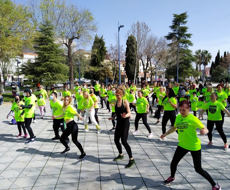 Éxito en la masterclass solidaria a favor de APNASUREX en Zafra