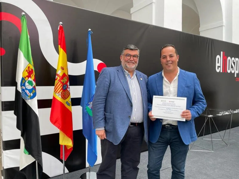 El aceite Maimona consigue una mención de honor en la `Cata-Concurso de Aceites de Oliva Virgen Extra Provincia de Badajoz. Cosecha Temprana 2021