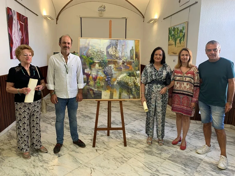 La obra `Blanco y Rosado, de José Arnau, gana el primer premio en la VI Bienal Internacional de Pintura `Los Santos de Maimona, Cuna de Artistas