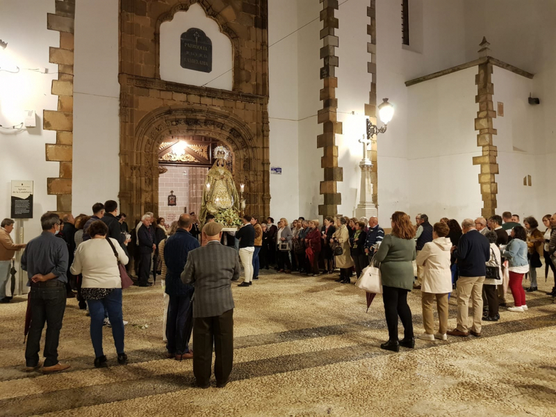 La Real Hermandad de Nuestra Señora de la Cabeza de Fuente del Maestre celebró su tradicional Rosario