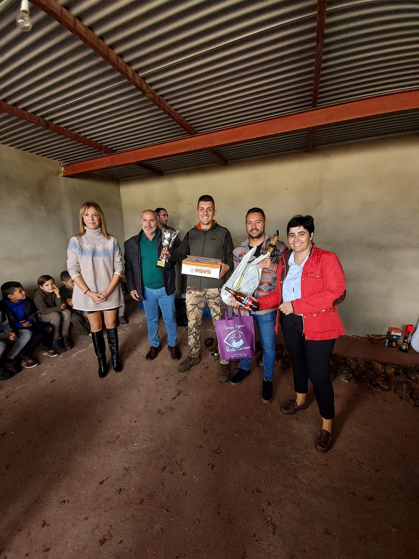 Entregados los premios del Campeonato Local de Caza Menor con Perro en Burguillos del Cerro