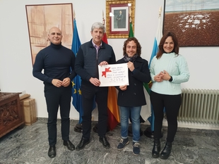 Entregados los 3.273 euros recaudados del beln `Mare Nostrum a la Fundacin ASMI en Zafra