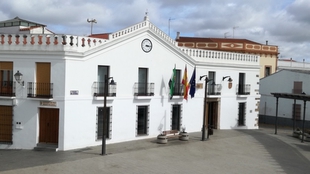 #28M #ValenciadelVentoso: PSOE 5 - PP 4. Mara Concepcin Lpez continuar de alcaldesa de Valencia del Ventoso
