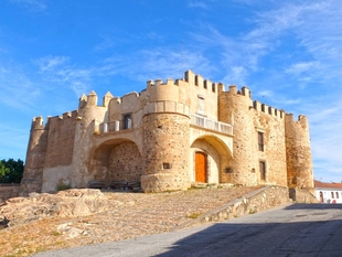 Mañana comenzarán las obras de rehabilitación del Castillo de Valencia del Ventoso