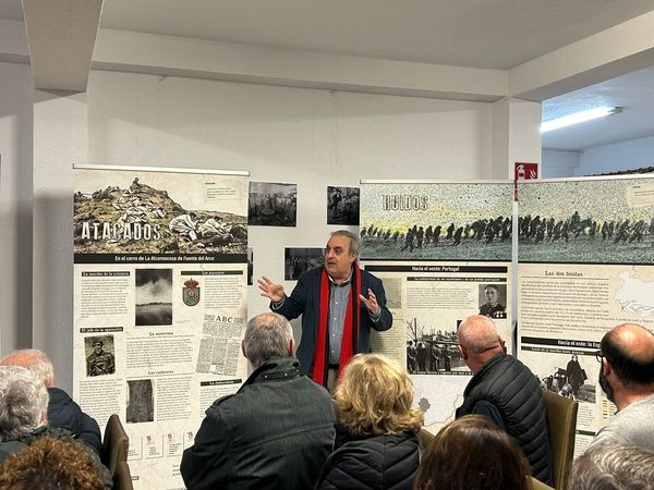 Inaugurada la exposición itinerante `La Columna de los Ocho Mil. El Primer Exilio de la Guerra Civil´ en Zafra