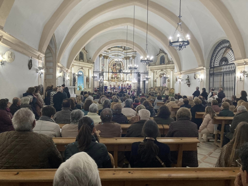 Celebrado el XV CERTAMEN DE VILLANCICOS `LA NACENCIA´ en Burguillos del Cerro