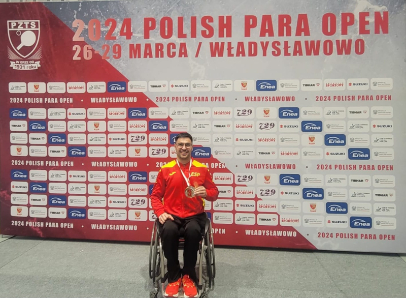 El palista fontanés Francisco Javier López consigue el bronce en Polonia y tiene pie y medio en los Juegos Paralímpiocos de París
