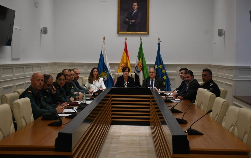 La Junta de Seguridad aprueba en Zafra un convenio de Policía Local y Guardia Civil para casos de violencia de género