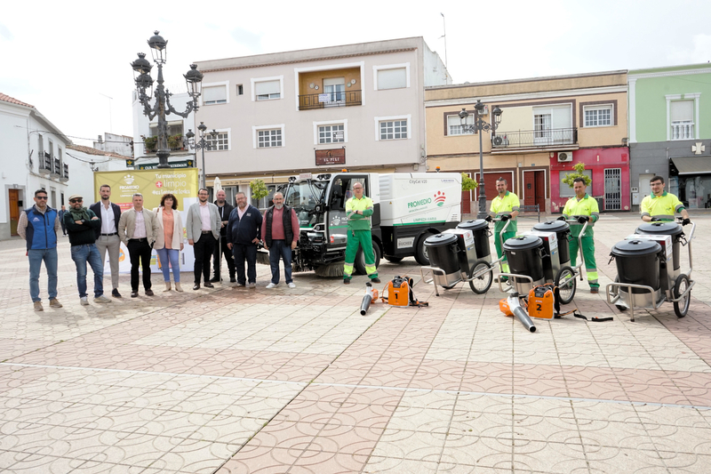 Puebla de Sancho Pérez refuerza la limpieza municipal a través de Promedio con nuevos recursos y maquinaria