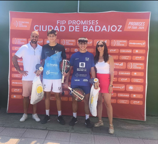 Álvaro Pozo y el fontanés Mario Guerrero campeones en su prueba del Circuito Internacional de Menores/ Jóvenes Promesas FIF