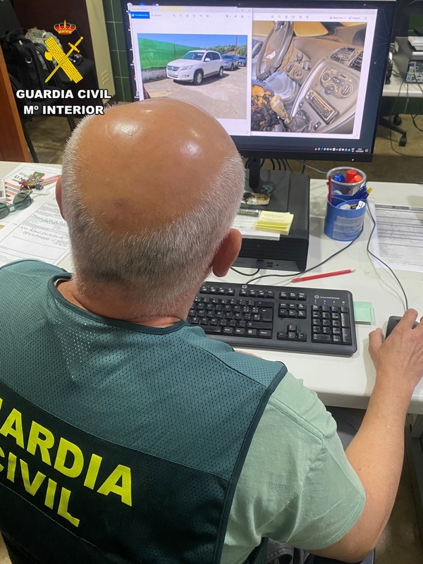 La Guardia Civil detiene al presunto autor de la sustracción y daños en siete vehículos de la comarca de Zafra–Río Bodión