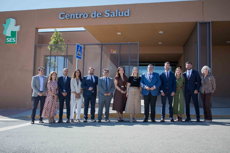 Inaugurado este lunes el nuevo centro de salud de Los Santos de Maimona