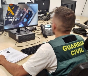 La Guardia Civil desarticula un grupo delictivo por robos en viviendas de de La Parra, Guadajira y Badajoz