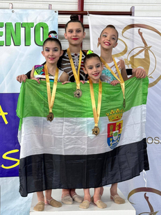 Las niñas fontanesas Carmen Suárez y Lola Pecero consiguen medalla de oro en el Torneo Nacional de Gimnasia Rítmica Ros