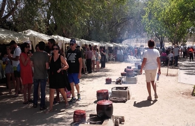 Éxito del Stand de Fuente del Maestre en la Feria Gastronómica y XXXI Día del Garbanzo de Valencia del Ventoso