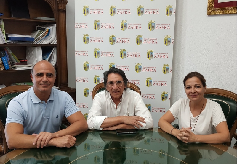 Manuel Fortea pregona hoy la Feria de Zafra en un acto en el que también se entregan las medallas de la FIG