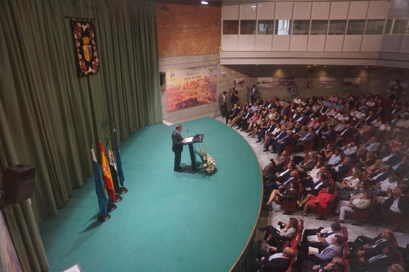 El presidente del Gobierno en funciones, Pedro Sánchez, inaugurará mañana la Feria Ganadera de Zafra