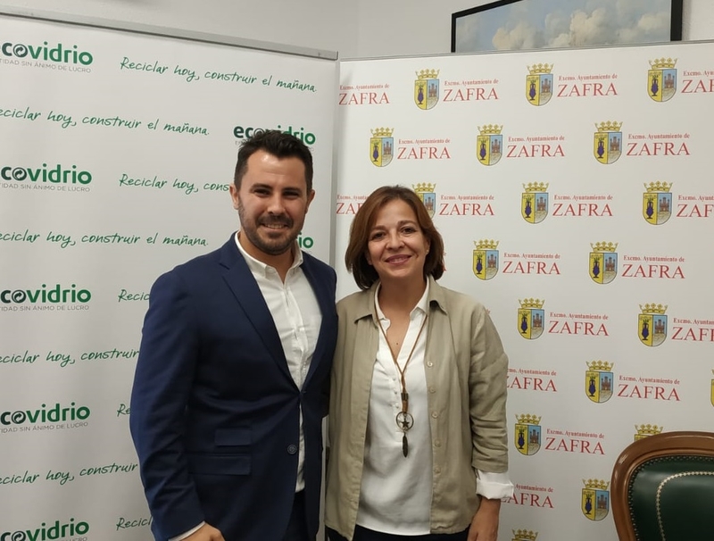 El Ayuntamiento de Zafra y Ecovidrio promueven el reciclaje durante la Feria de Zafra