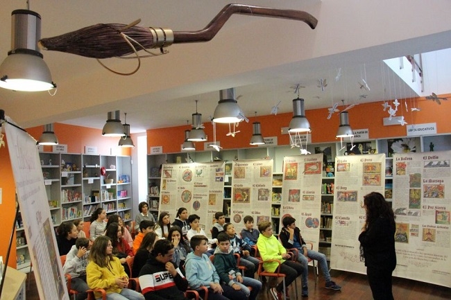 Los Santos celebra el Día de la Biblioteca con el alumnado de 2 de la ESO