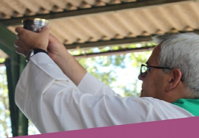 La Parroquia Ntra. Sra. de la Candelaria de Fuente del Maestre celebra las bodas de plata como sacerdote de Francisco Javier Moreno